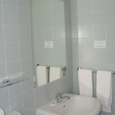 Quinta Figueirinhas & Quintinha Village 3*