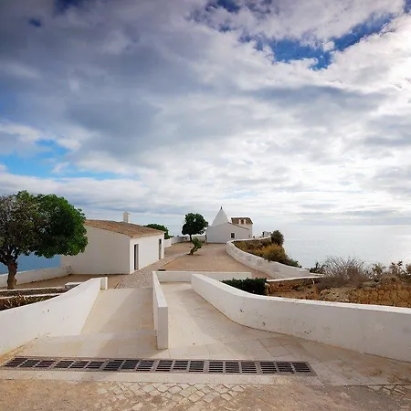 Quinta Figueirinhas & Quintinha Village 3*