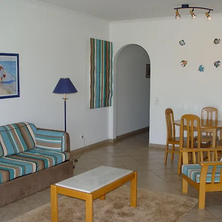 شقة فندقية Quinta Figueirinhas & Quintinha Village 3*