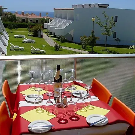 Quinta Figueirinhas & Quintinha Village Ξενοδοχείο με διαμερίσματα Porches (Algarve)