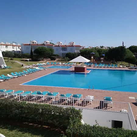 Ξενοδοχείο με διαμερίσματα Quinta Figueirinhas & Quintinha Village 3*