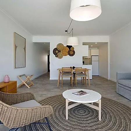 Quinta Figueirinhas & Quintinha Village 3*