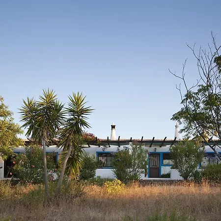 Quinta Figueirinhas & Quintinha Village 3*