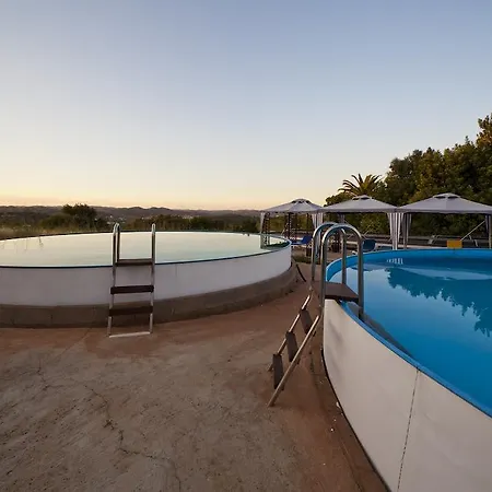 Quinta Figueirinhas & Quintinha Village 3* Porches (Algarve)