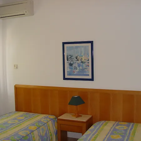 Apart Otel Quinta Figueirinhas & Quintinha Village Porches (Algarve)