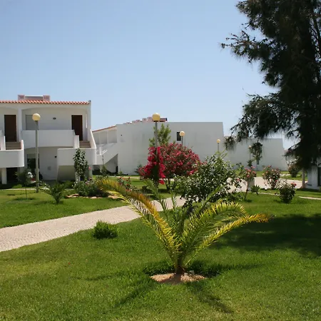 Quinta Figueirinhas & Quintinha Village Apart Otel Porches (Algarve)