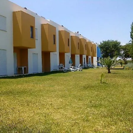 Quinta Figueirinhas & Quintinha Village Apart Otel