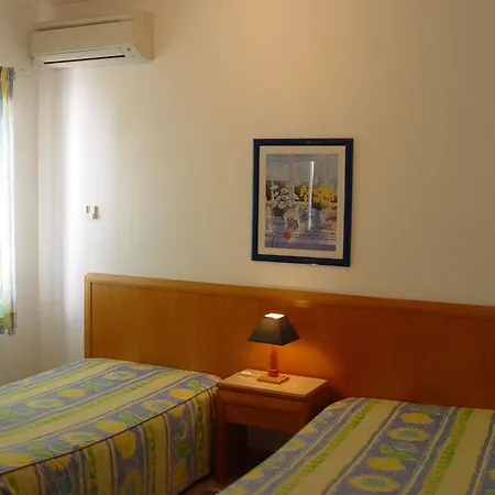 Apart Otel Quinta Figueirinhas & Quintinha Village Porches (Algarve)