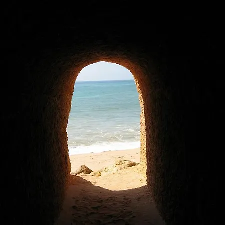 Apart Otel Quinta Figueirinhas & Quintinha Village Porches (Algarve)